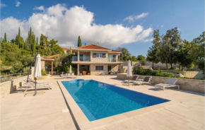 Pet Friendly Apartment In Cilipi With Wifi